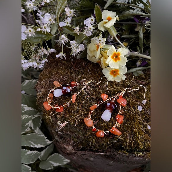 Mushroom Fairy Dangles - Picture 1 of 2